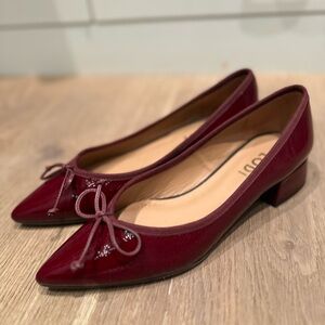 Lodi red burgundy patent pointy flats 37